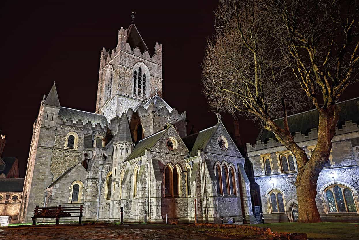 Top Attraction 9 Shutterstock Christ Church One of the citys two major - photo 12