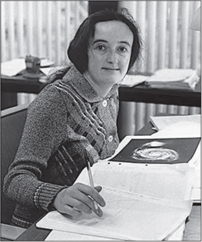 Beatrice Tinsley at Yale University in 1978 Credit Encyclopedia of New - photo 2