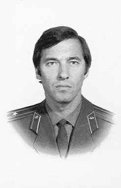 Gennady Vasilenko as a young KGB officer General Leonid Shebarshin 1987 - photo 17