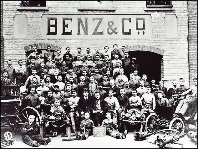 Metal coach workers pose in front of the Benz Co factory in Mannheim AI - photo 2