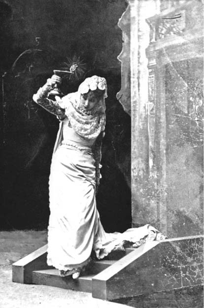 Sarah The Life of Sarah Bernhardt - image 1