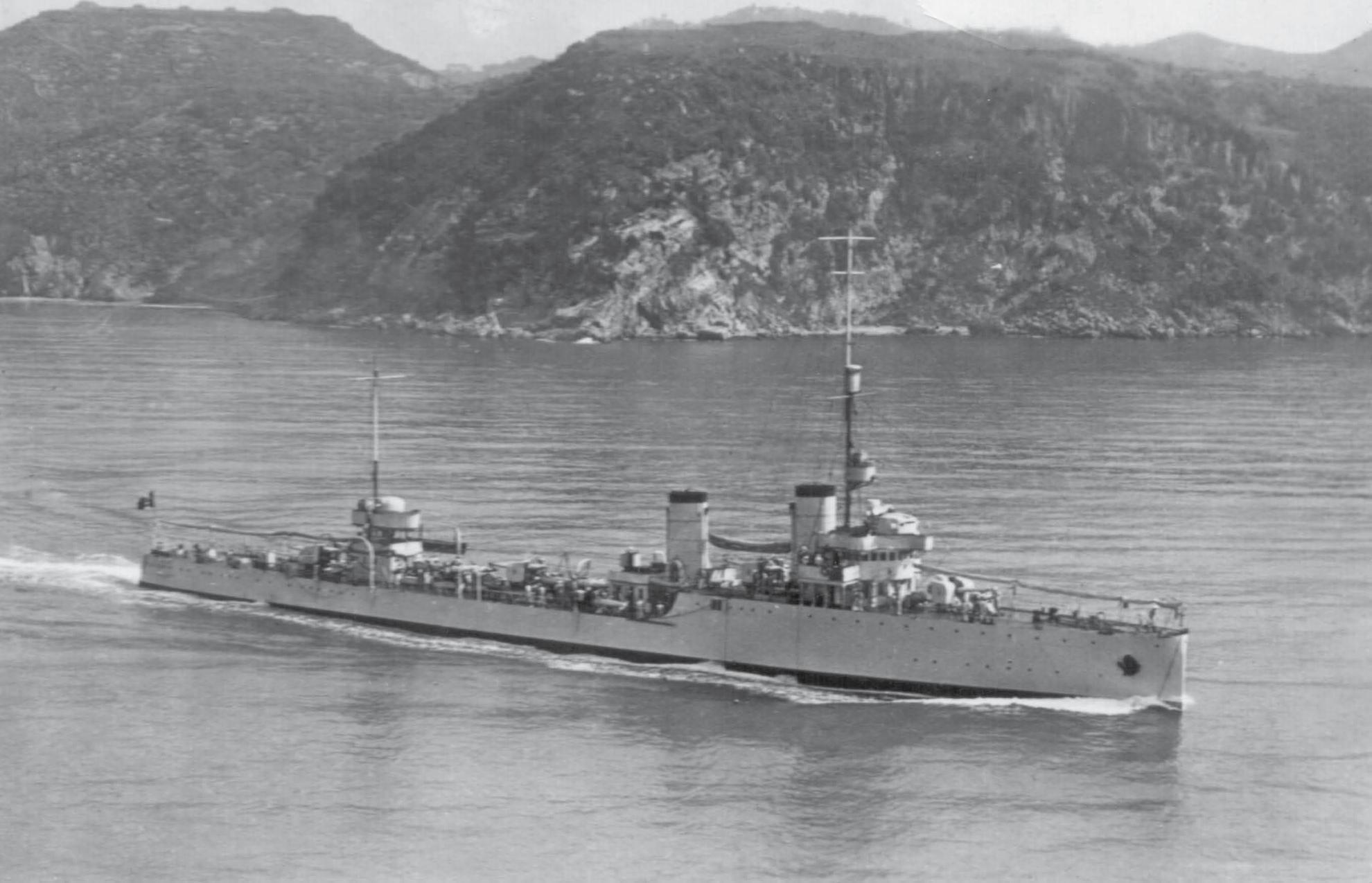 The three ships of the Leone class including the Pantera shown here in 1935 - photo 5