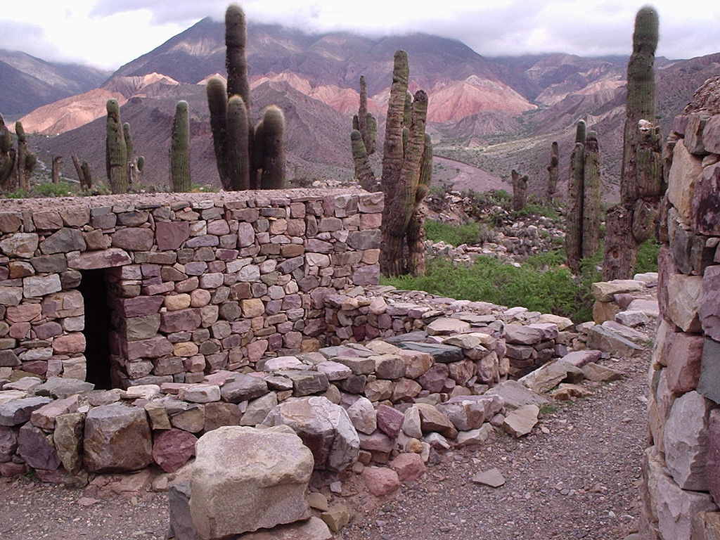 A picture of the ruins of an Incan fort About Charles River Editors - photo 1