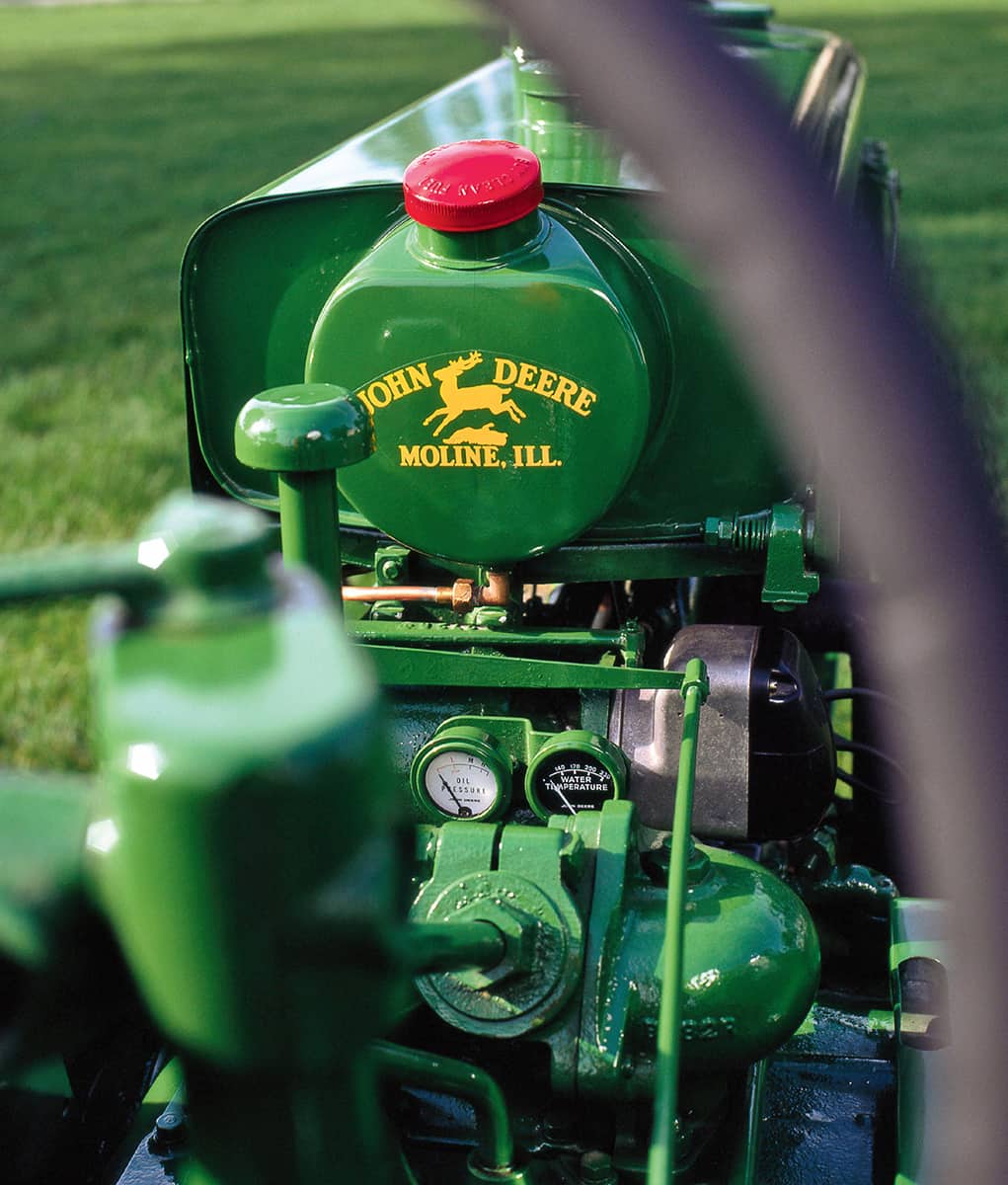 THE COMPLETE BOOK OF CLASSIC JOHN DEERE TRACTORS THE FIRST 100 YEARS DON - photo 2