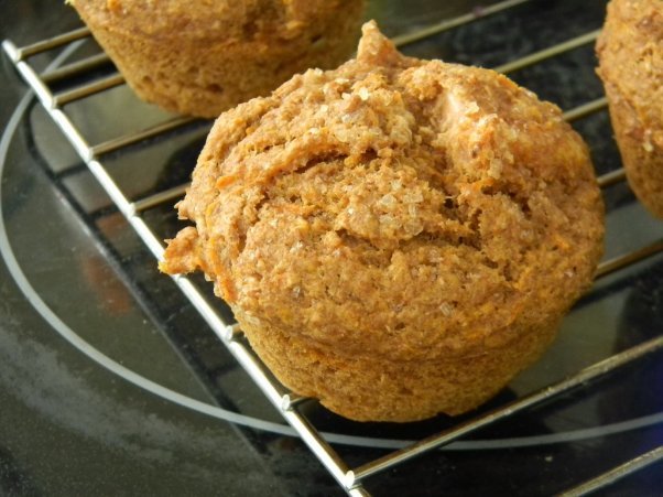 Descriptio n Make these delicious muffins to make healthy snacks for lunch - photo 7