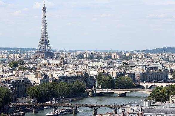 Baudelaire was born in Paris on 9 April 1821 Place Louis XVI Paris now - photo 18