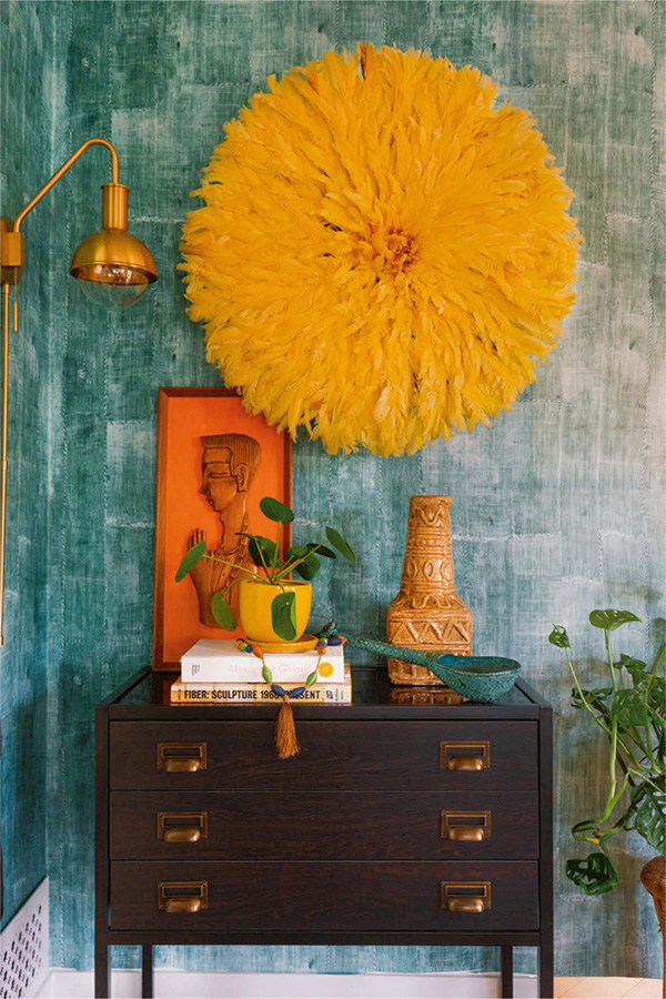 Pieces from four continents come together in this eclectic entryway An - photo 11