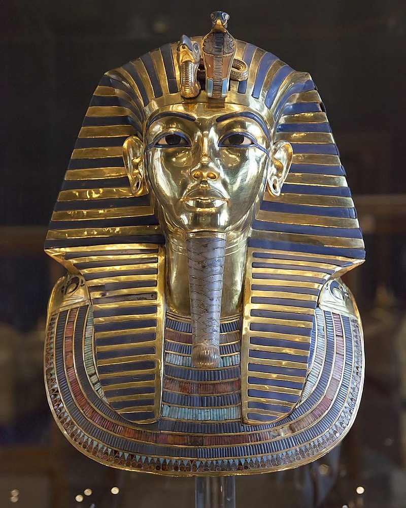 Roland Ungers picture of Tutankhamuns funerary mask About Charles River - photo 1