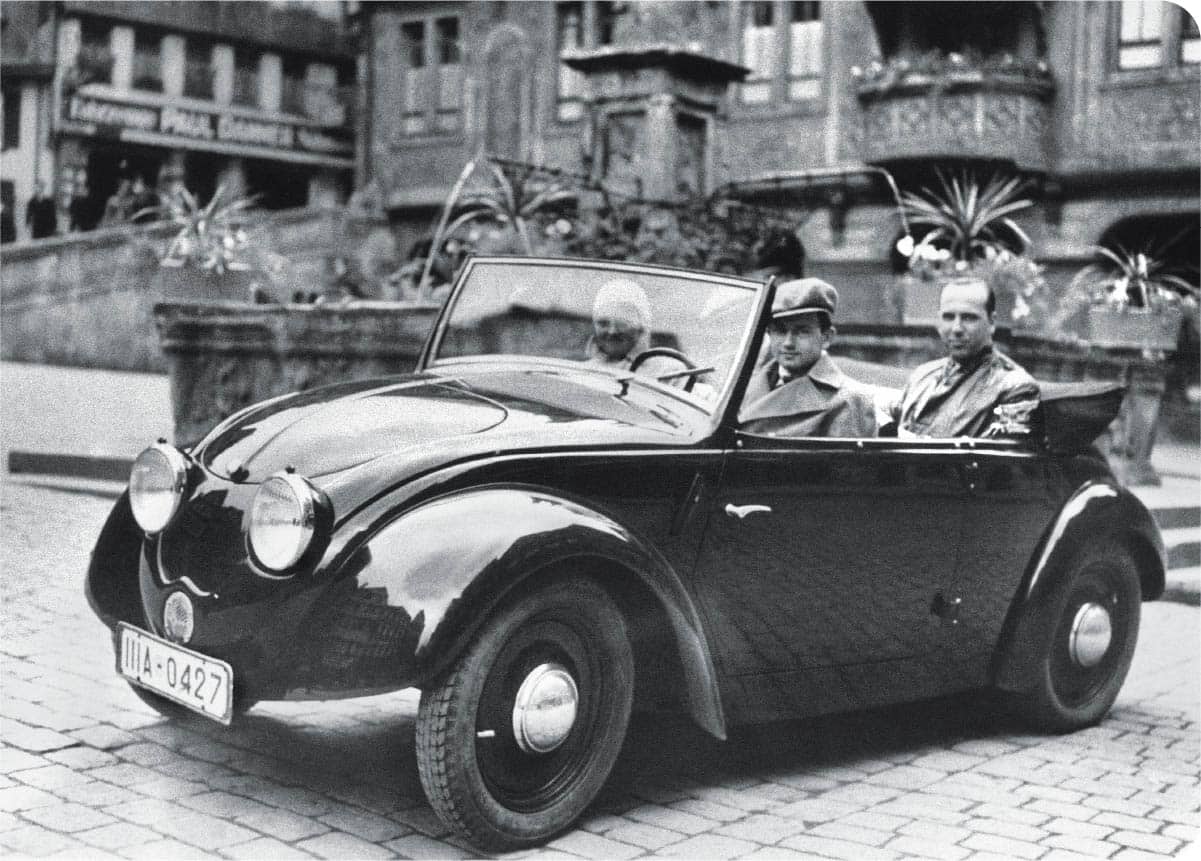 Ferry Porsche son of Beetle creator Ferdinand at the wheel of the V2 - photo 6