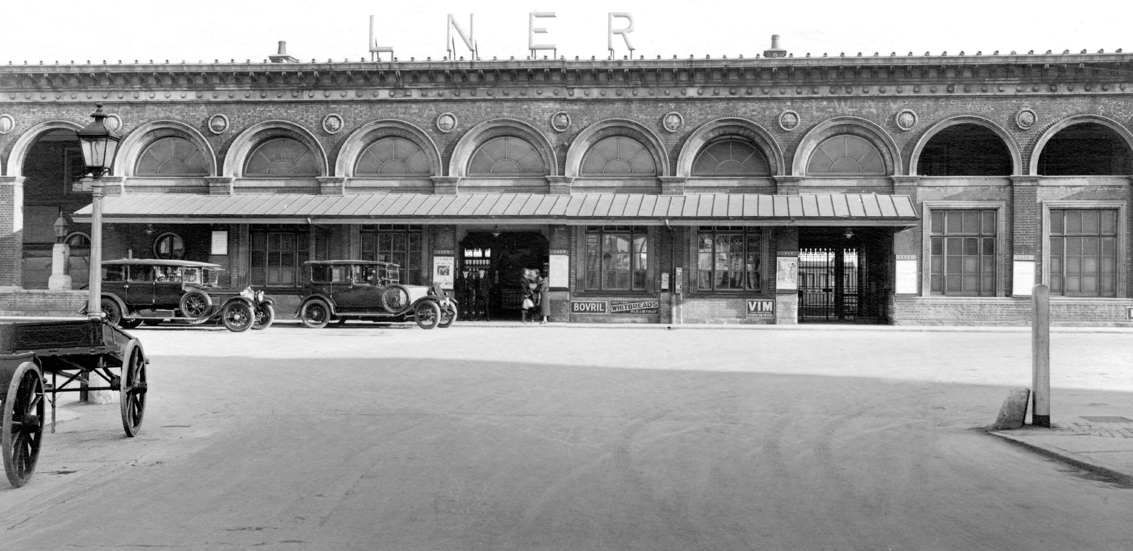 Fig 1 The splendid architectural facade of Cambridge Station 1846 was - photo 2