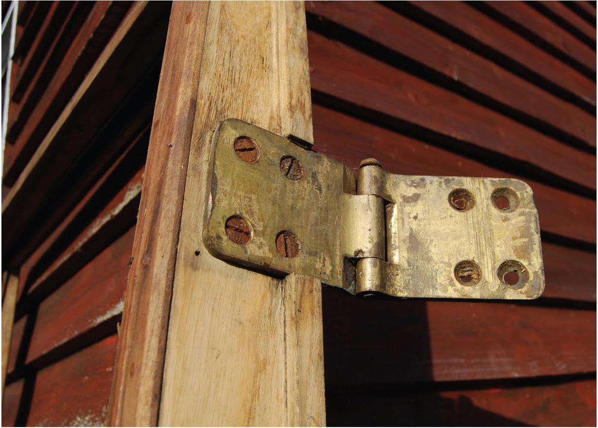 Heavy-duty brass hinges were used extensively in the coachbuilding trade - photo 9