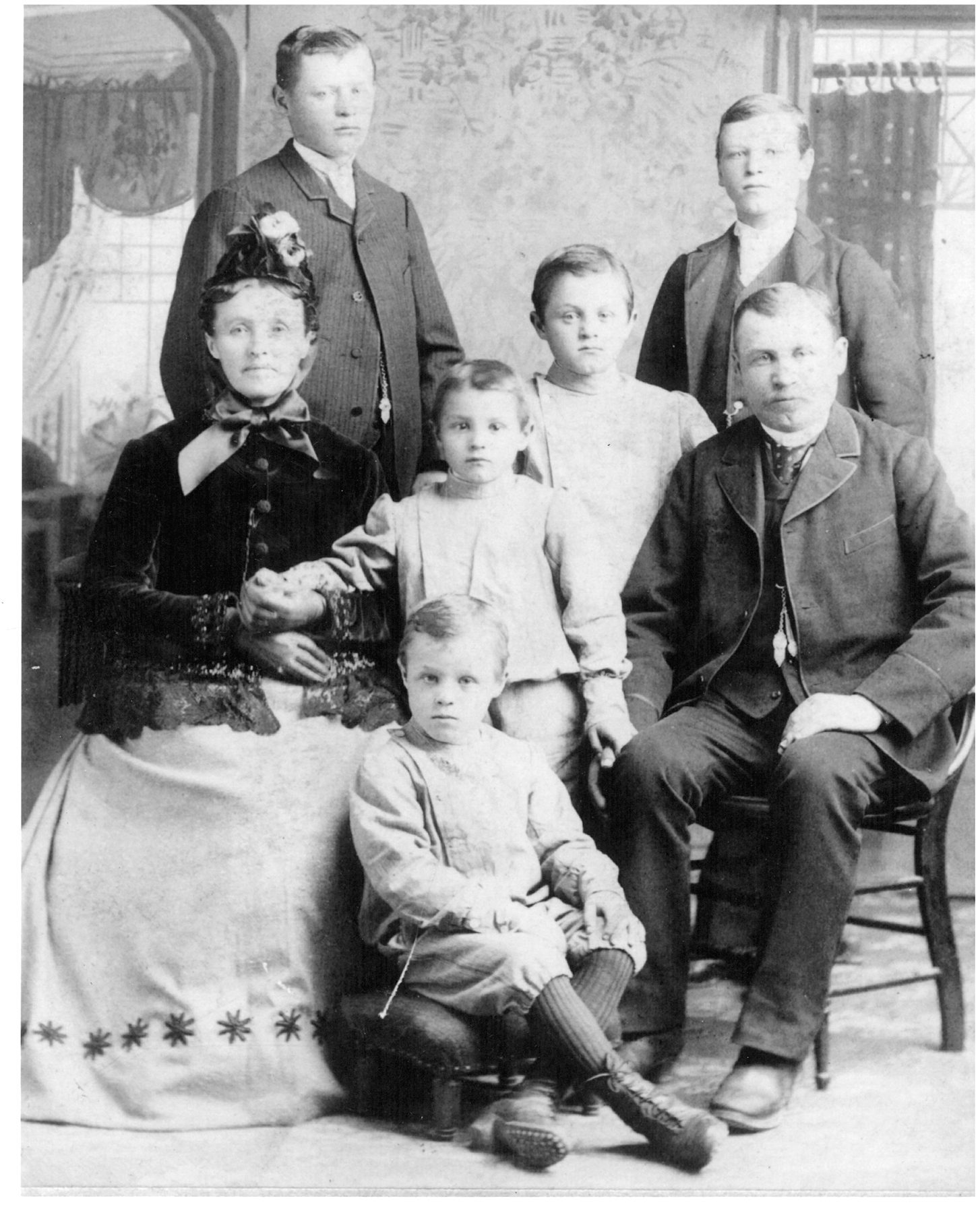 The Gentine family Back row Thomas and Leo Middle row Josephine Jules - photo 1