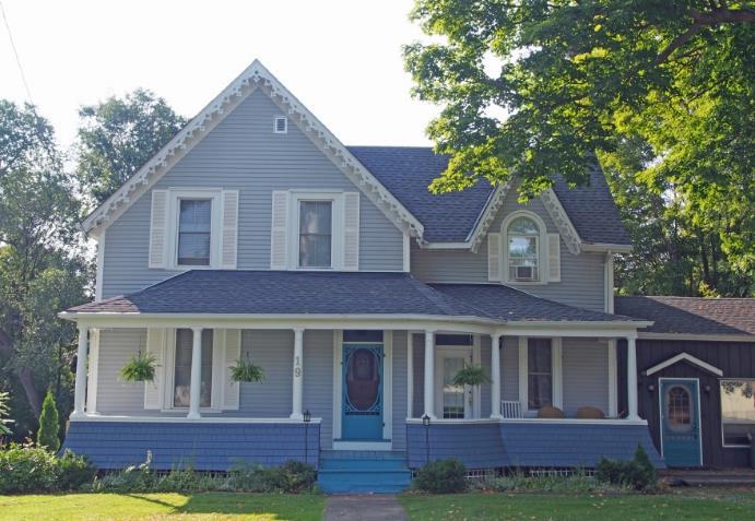 19 - Victorian verge board trim on gables round-topped window in smaller - photo 6