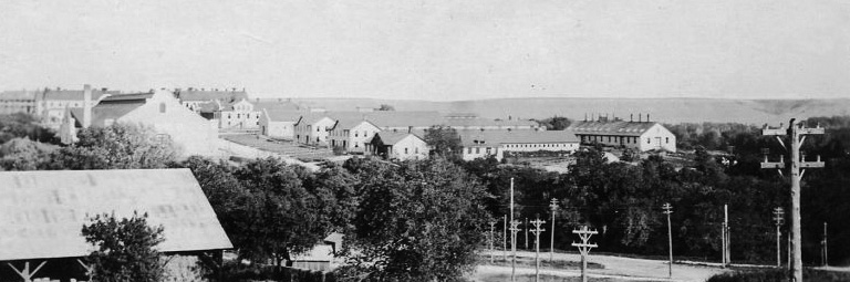 Fort Riley Kansas c 19181919 Recruits had swarmed into Fort Riley because - photo 4