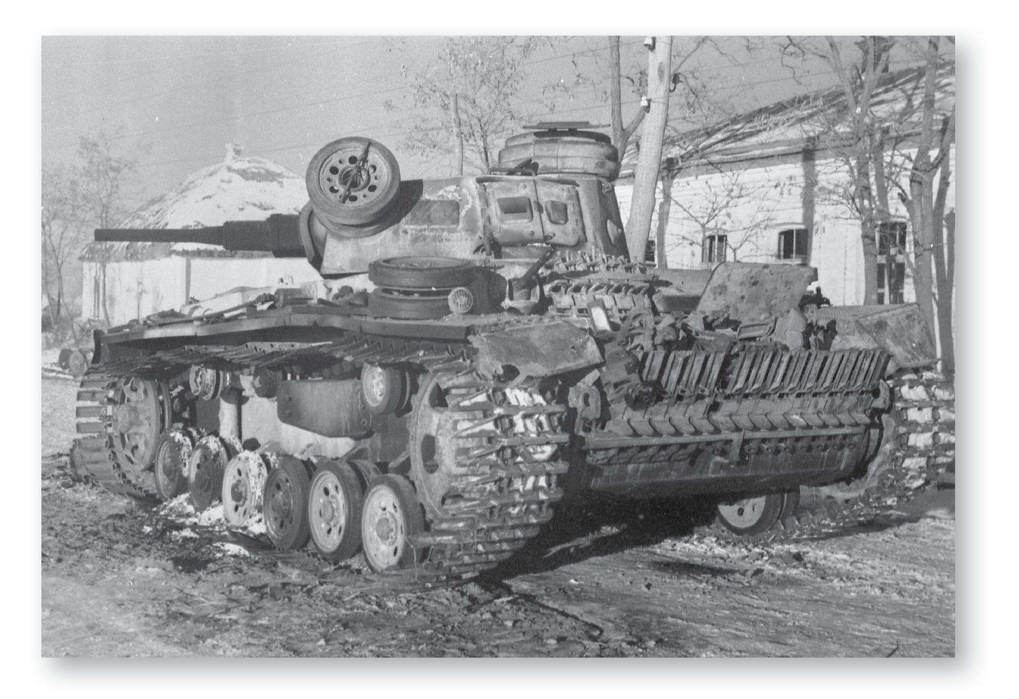 An abandoned PzKpfw III medium tank in January 1943 Note that this tank is - photo 2