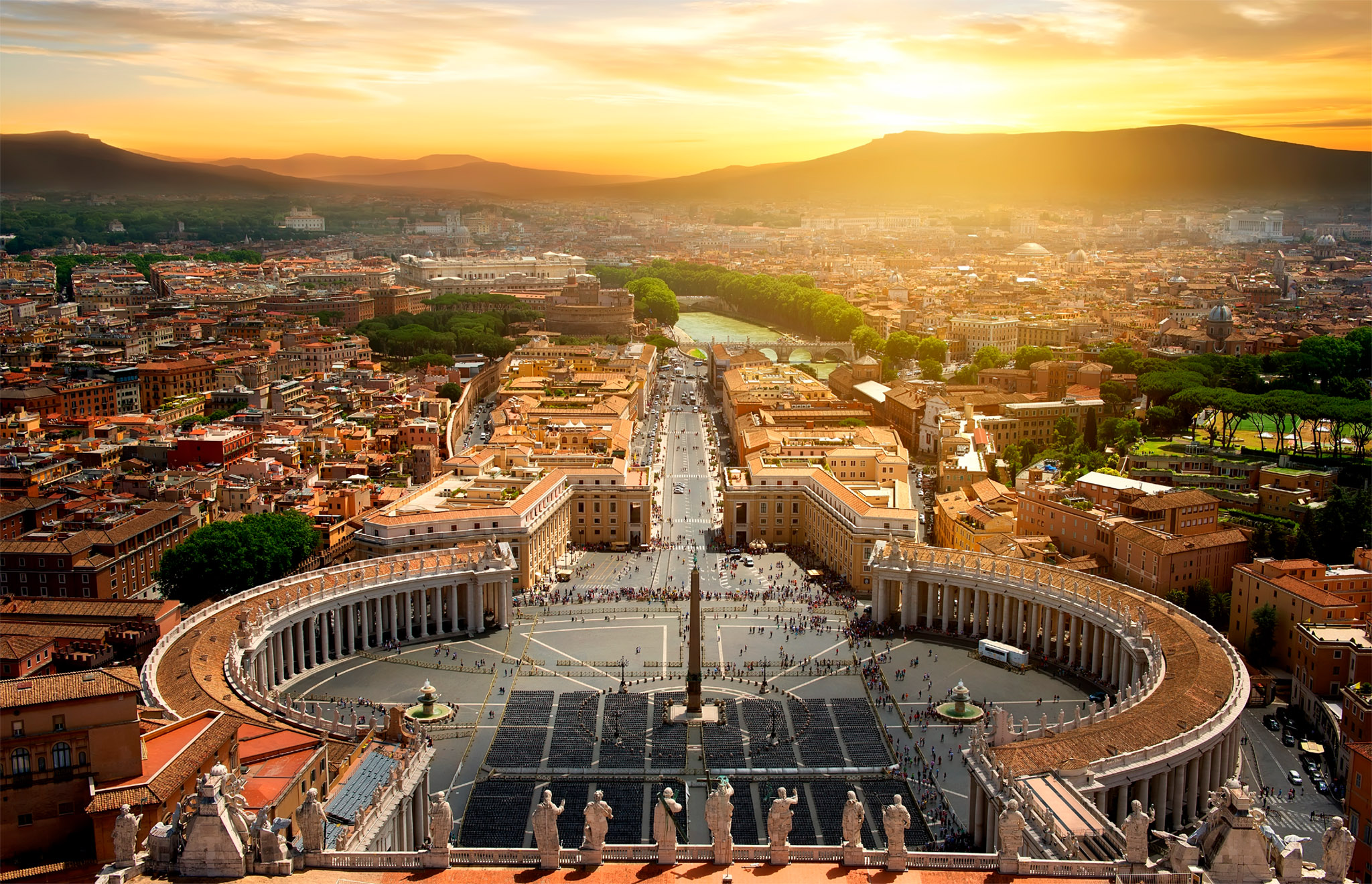 t St Peters Square and colonnade Welcome to Rome Reasons to Love Rome - photo 4