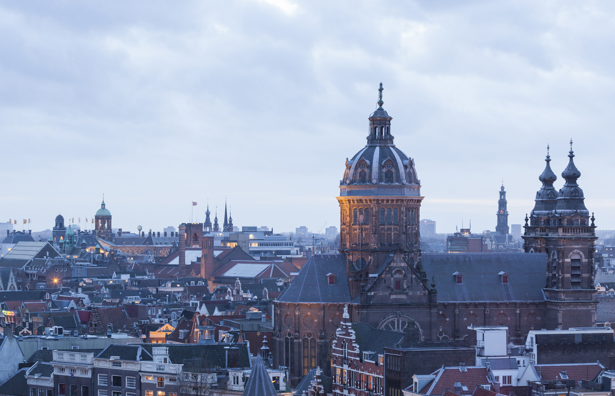 t Amsterdams skyline at dusk Welcome to Amsterdam Reasons to Love - photo 4