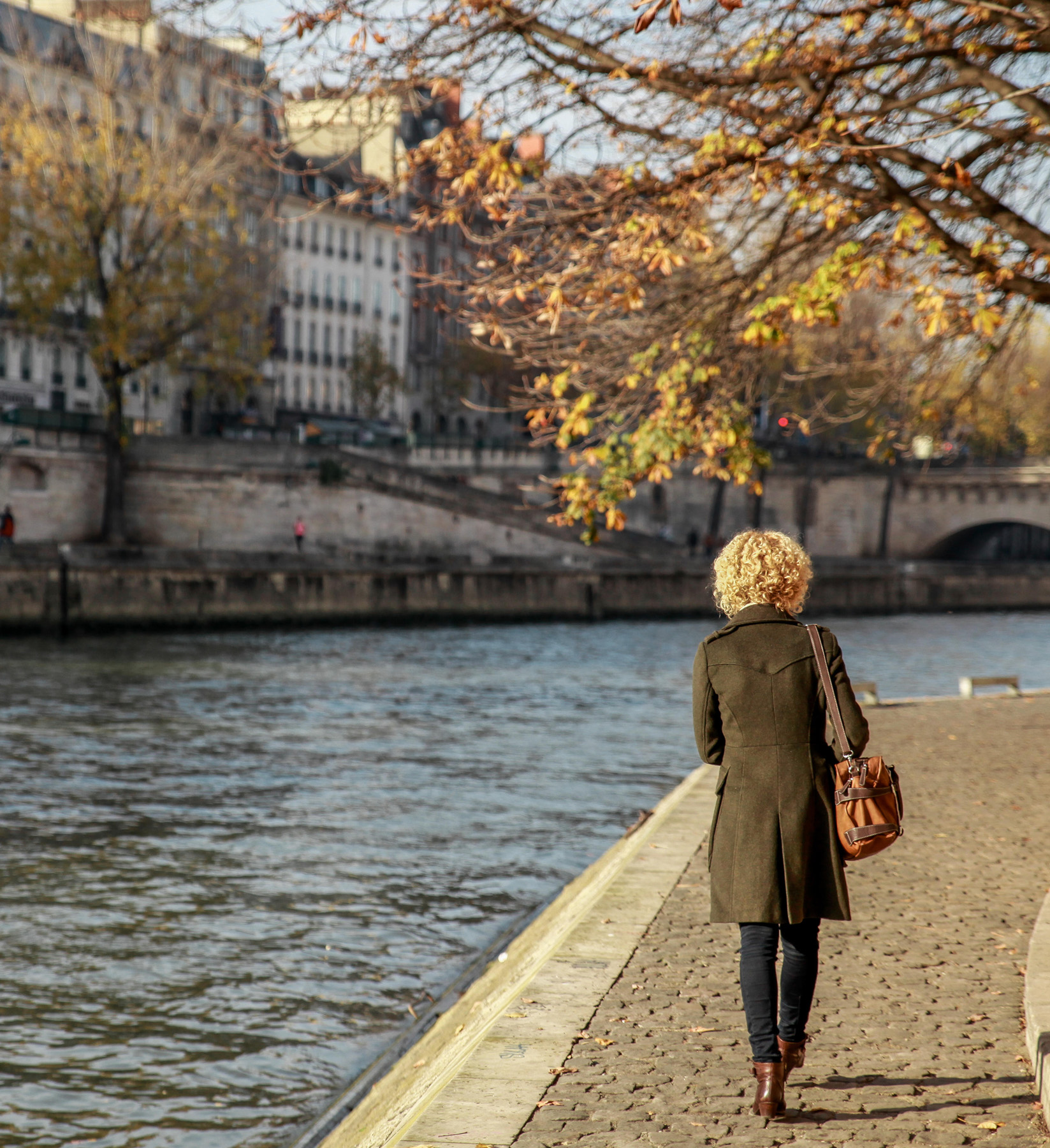 t Parisians invented the concept of the flneur an aimless wanderer Whether - photo 11