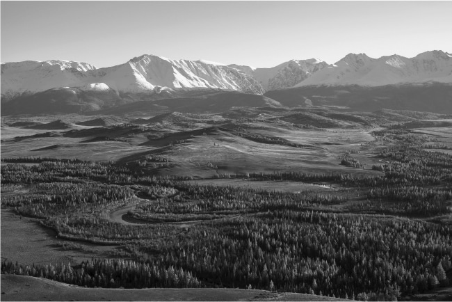 The geography of the Silk Road encompassed massive mountain ranges such as the - photo 3