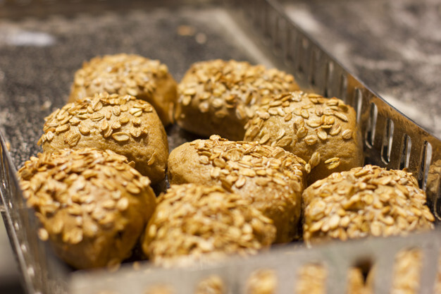 If your family enjoys sauces and gravies then these oatmeal rolls are perfect - photo 5