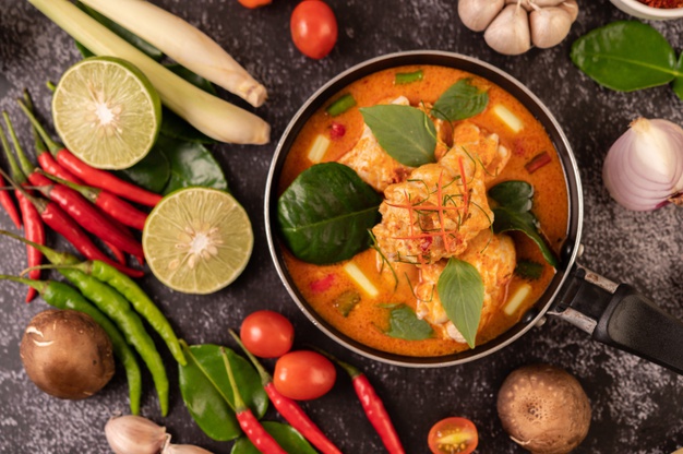 This Thai curry chicken dish has a lot of flavors and colors due to sweet red - photo 7