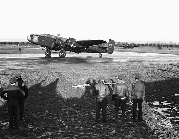 A Halifax Mk III of No 420 Squadron RCAF prepares for takeoff in January 1945 - photo 4