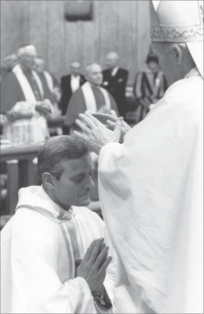 LOsservatore Romano Pope John Paul II ordained Cardinal Donald Wuerl a bishop - photo 2