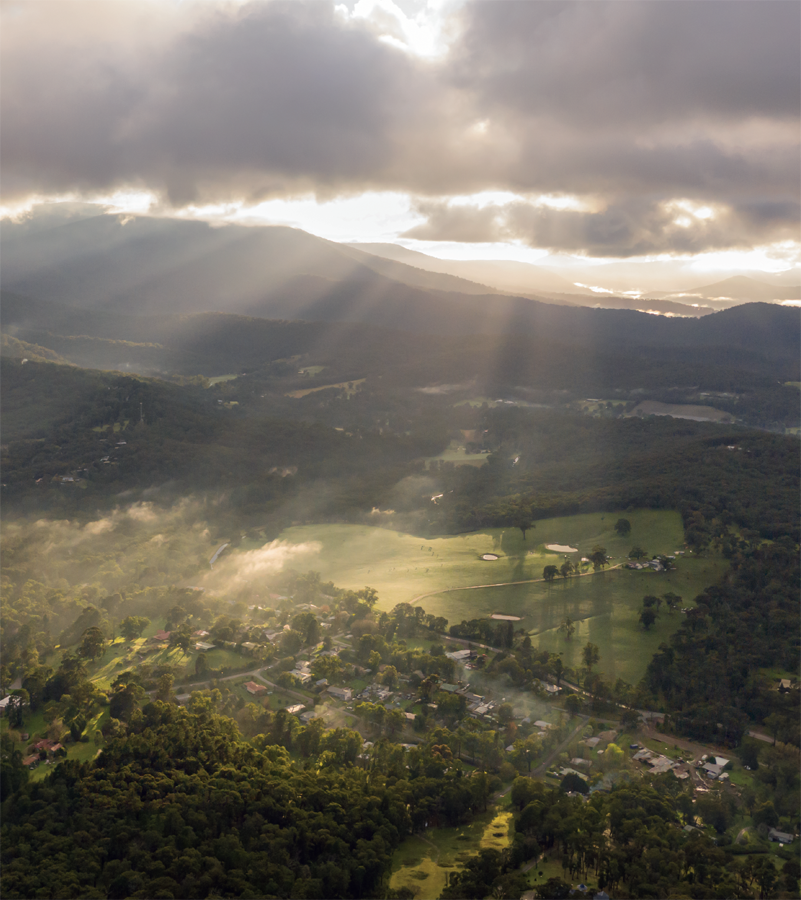 Dawn rays over Healesville on Wurundjeri Country Sarah Rees The small town - photo 10