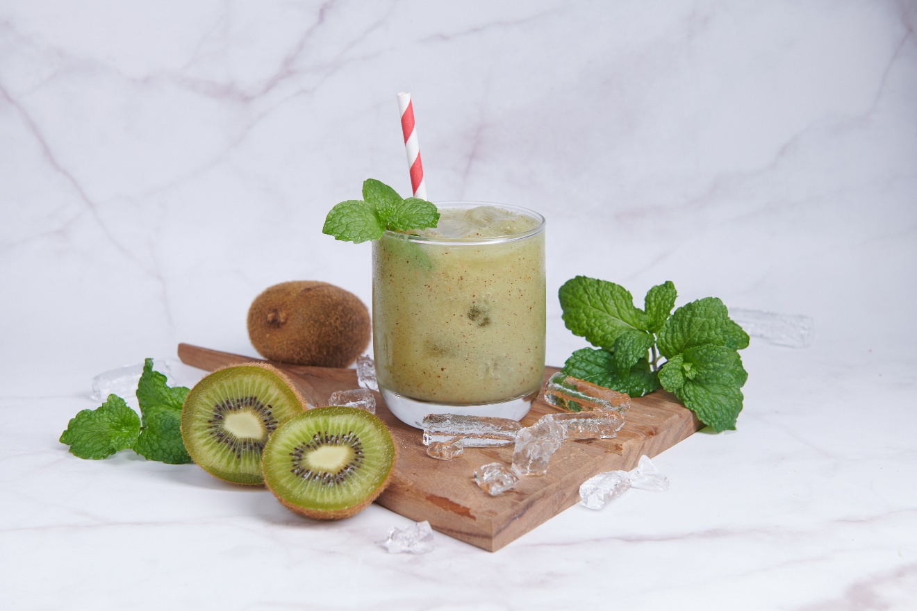 Truth be told we werent fans of green smoothies before writing this cookbook - photo 6