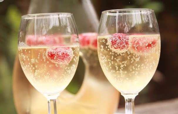 Make your champagne and convince everyone of your champagne making specialty - photo 9