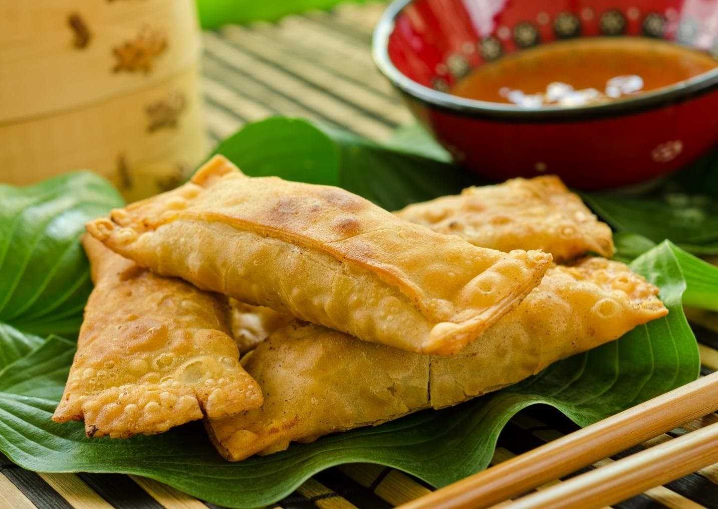 Egg rolls have thicker and more chewy dough Fried spring rolls are made - photo 8