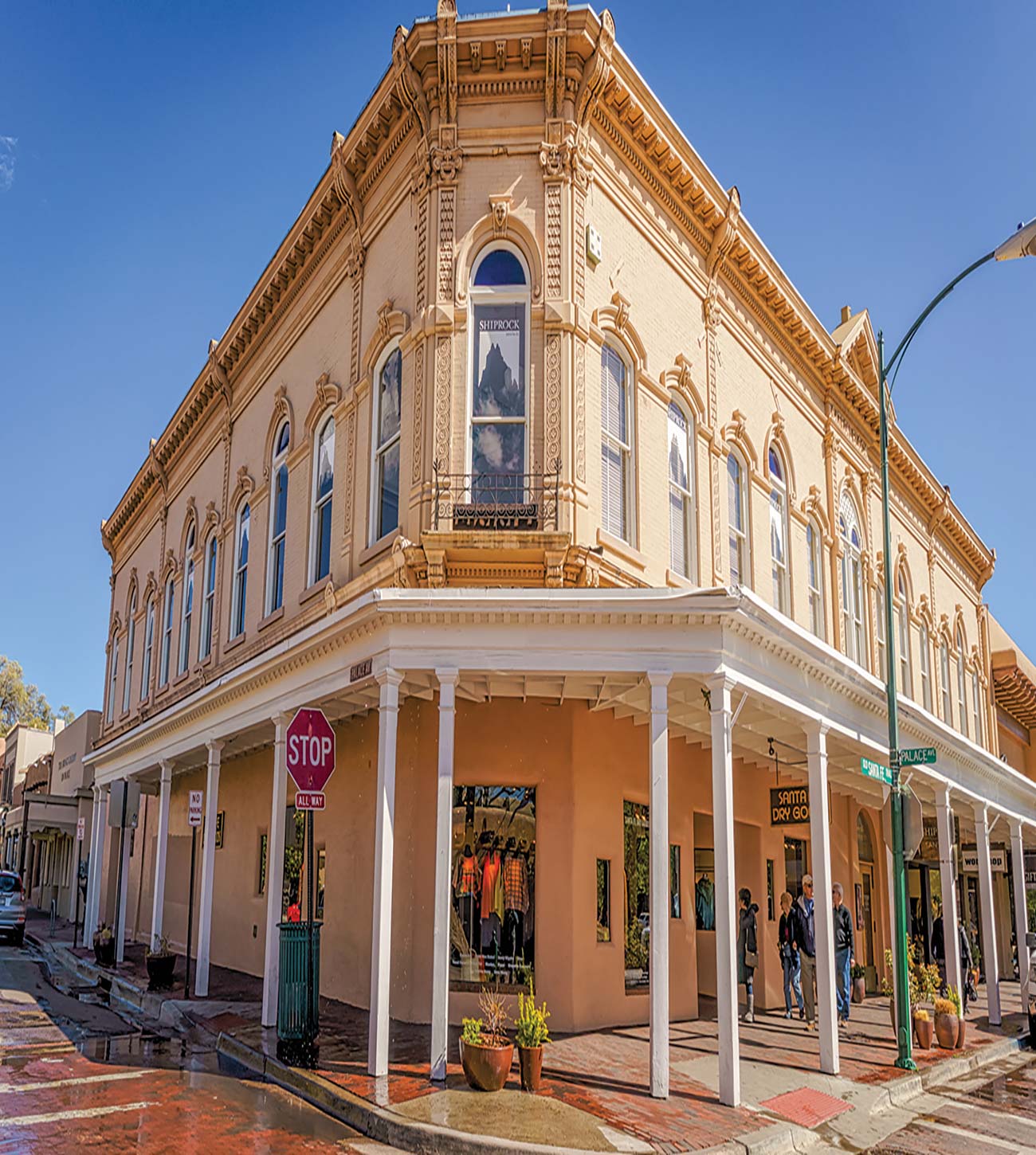 historic building in Santa Fe Seemingly rising organ - photo 13