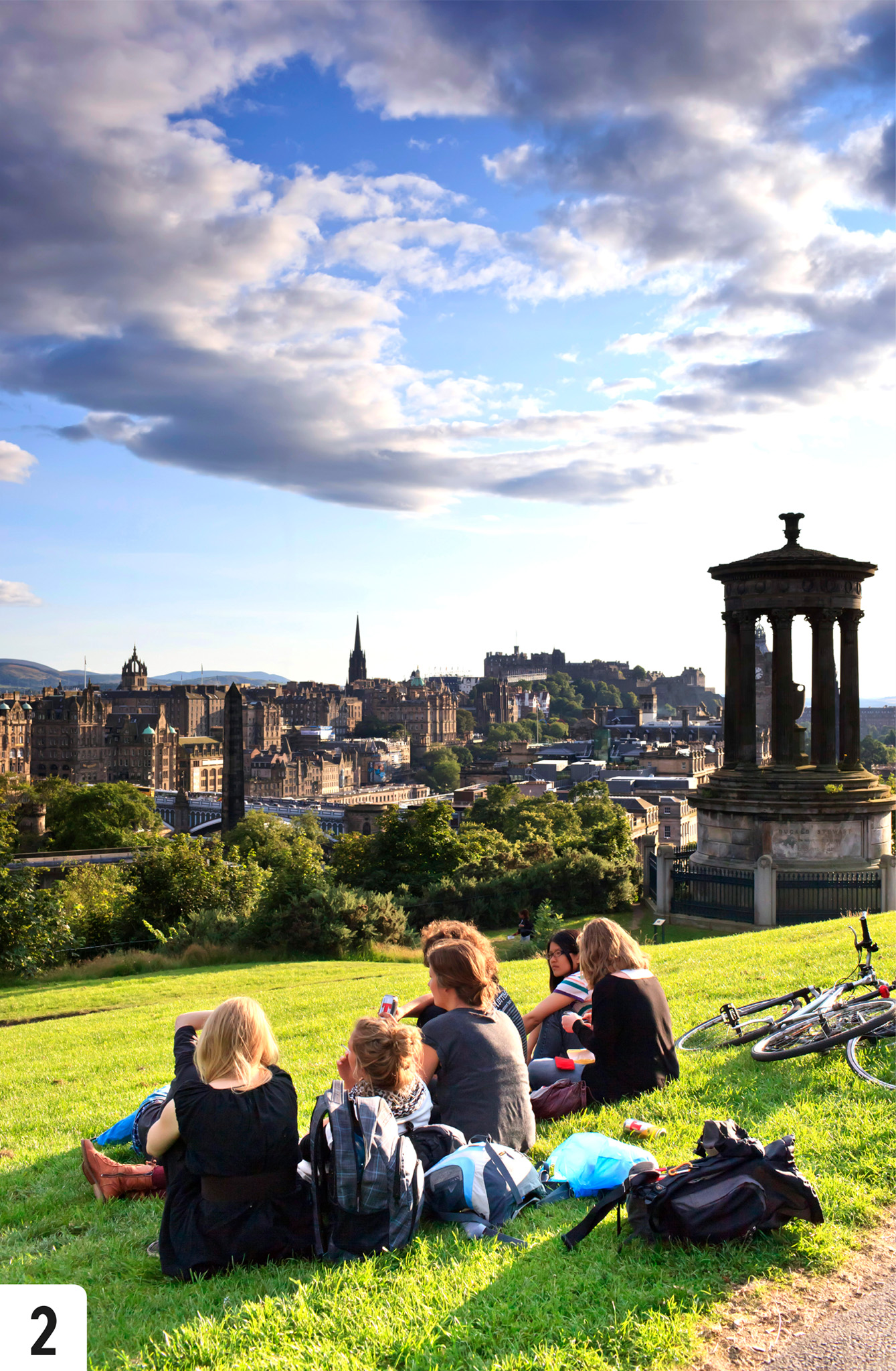 Small but spectacular Scotland is famed for its majestic mountain landscapes - photo 7