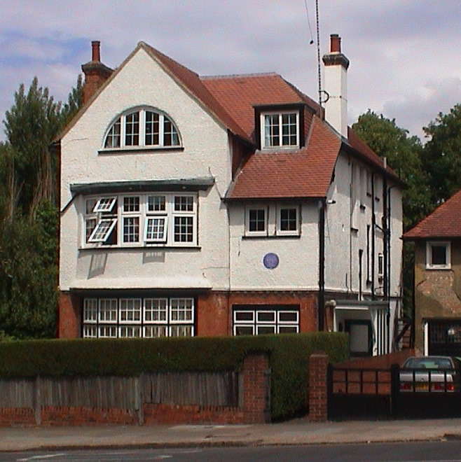 When Waugh was three his family moved into Underhill near Golders Green - photo 19