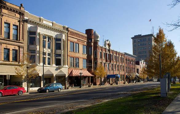 Warren a city in Trumbull County Ohio Biggers birthplace Biggers as a - photo 17