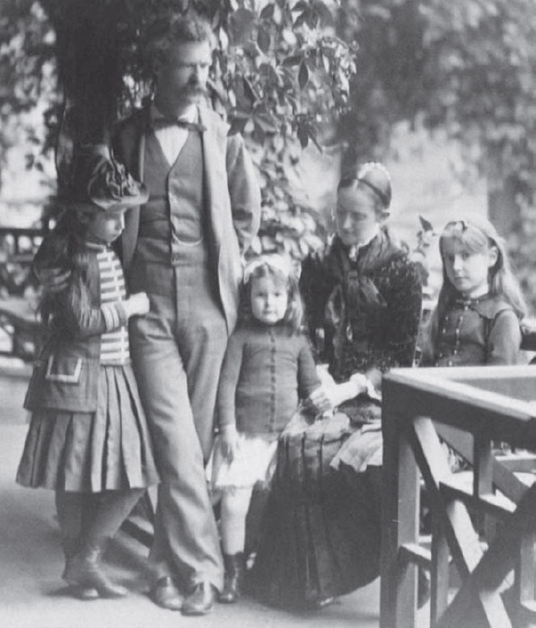 Clemens family on the porch of their Hartford home in 1884 From left to right - photo 2