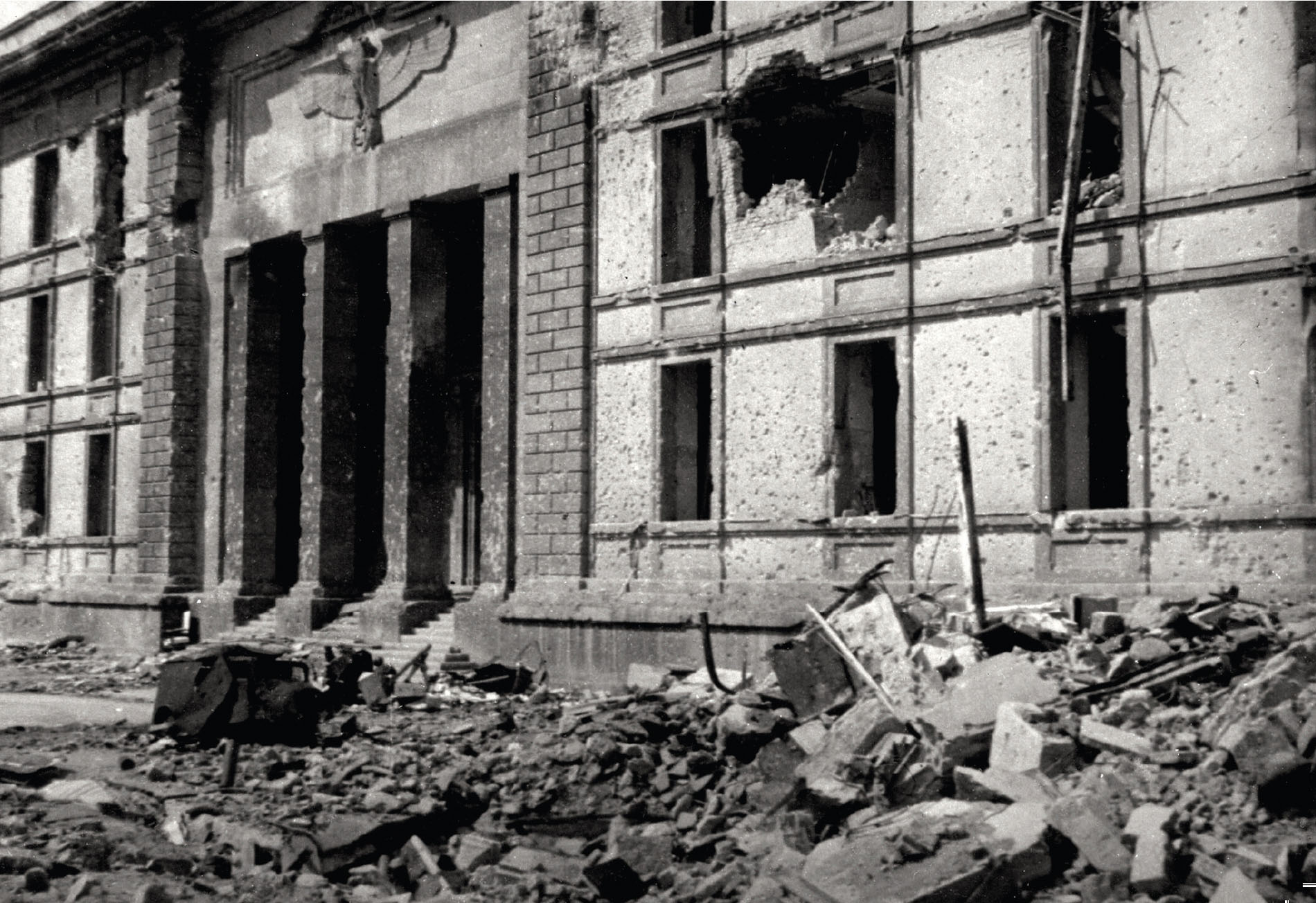 The main entrance to the ruined New Reich Chancellery on Vostrae This picture - photo 3