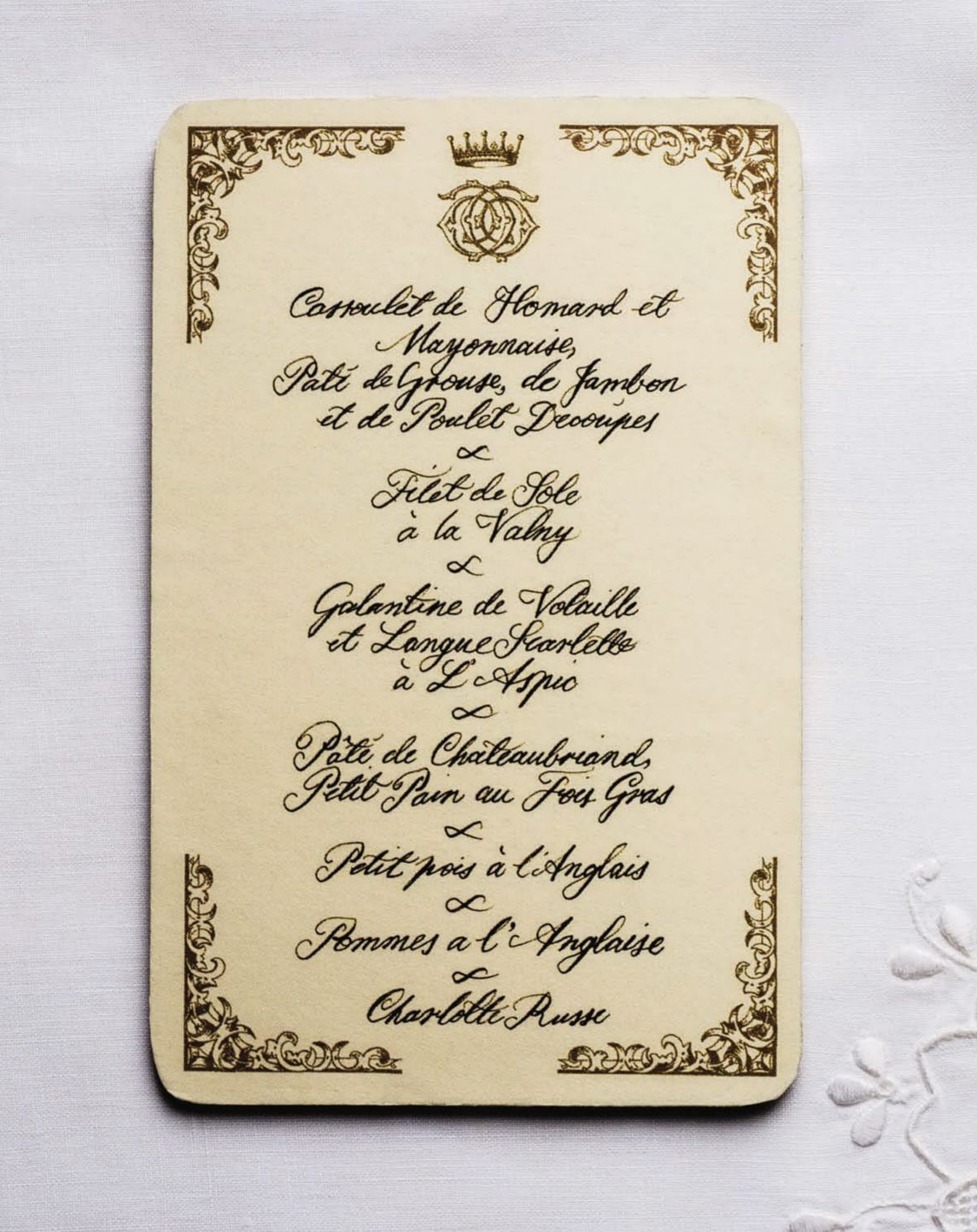 Menu card fr om the se t of Downton Abbey ANNIE GRA Y COOK BOOK DOW - photo 3