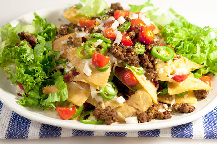 Create nachos like you would order from a restaurant with this easy recipe - photo 6