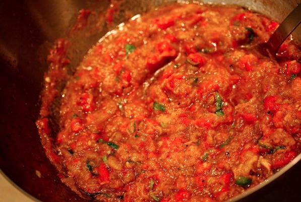 This eggplant meal combined with other ingredients is a delicious dipping - photo 7