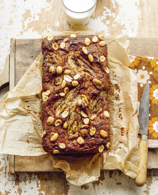 Introduction Banana bread is one of those classic bakes a timeless recipe in - photo 7