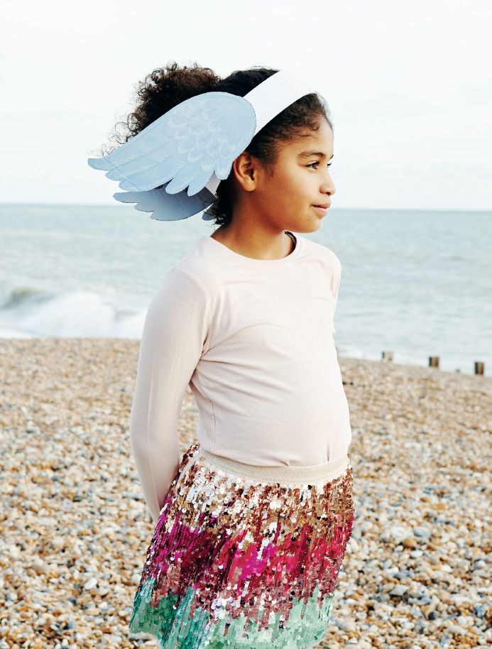 AGE 3 The versatile and super-simple nature of headbands means they suit - photo 21