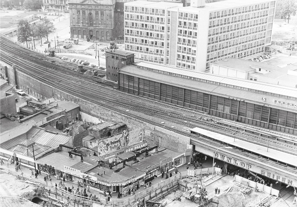 Bahnhoff Zoo West Berlin The railway station was close to the - photo 6