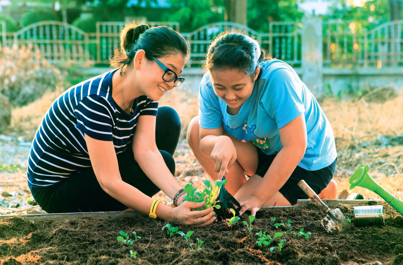 Stanley Jr Gardening Is Awesome Projects Advice and Insight for Young Gardeners - image 7