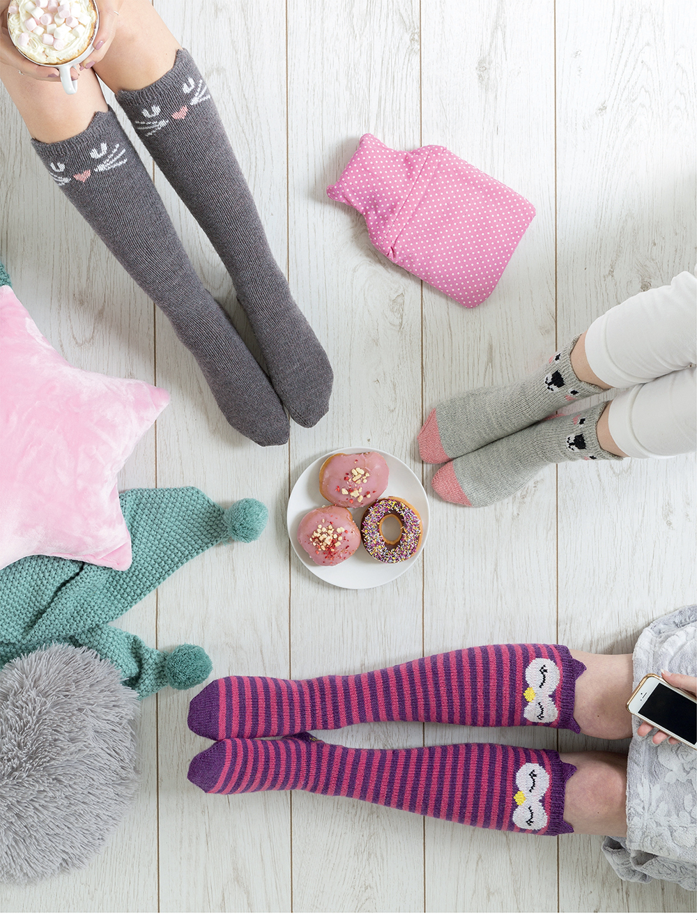 Knitted Animal Socks 6 Novelty Patterns for Cute Creature Socks - image 2