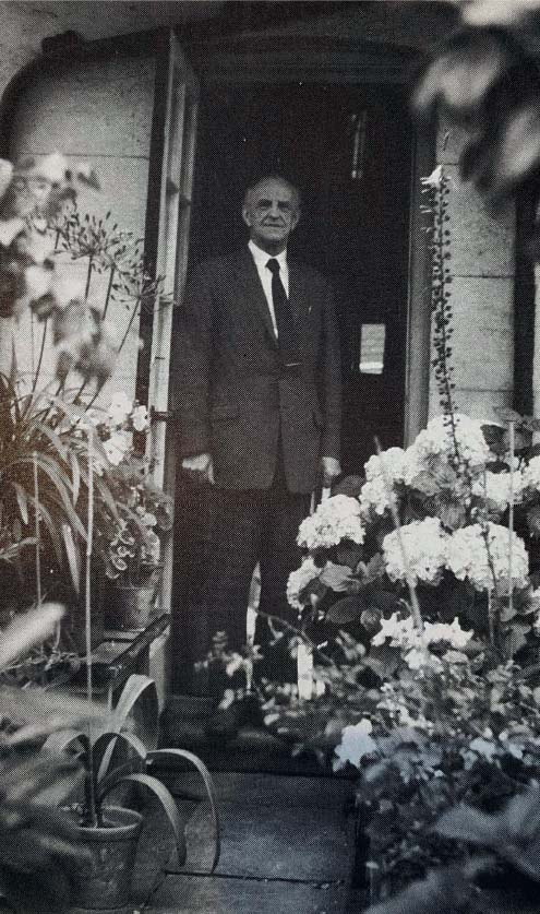 Donald Winnicott on his roof garden Donald Winnicott on his roof garden - photo 12