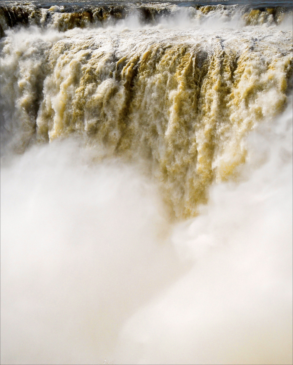 iguazu falls The Uproaring Planet Woo-Seoc Hann COPYRIGHT 2020 BY - photo 1