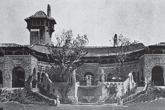 Western facade of Mar-a-Lago as shown in a 1928 issue of American Architect - photo 3