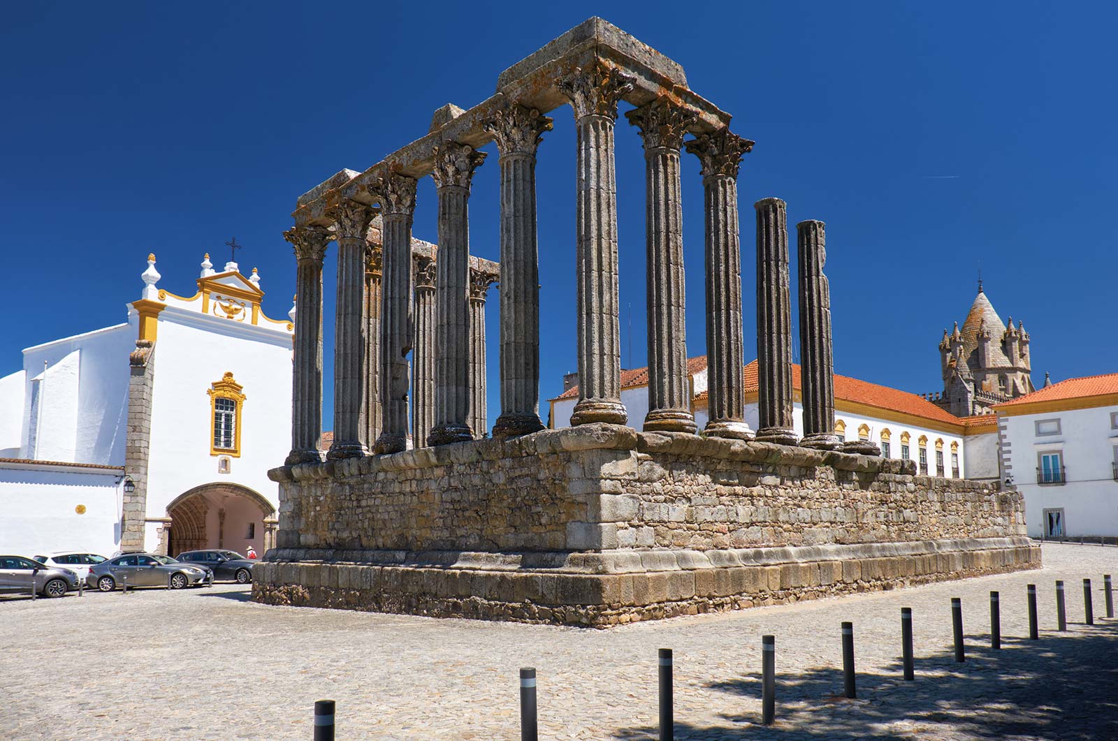 from its chilling 16th-century Chapel of Bones to its medieval cathedral to - photo 15