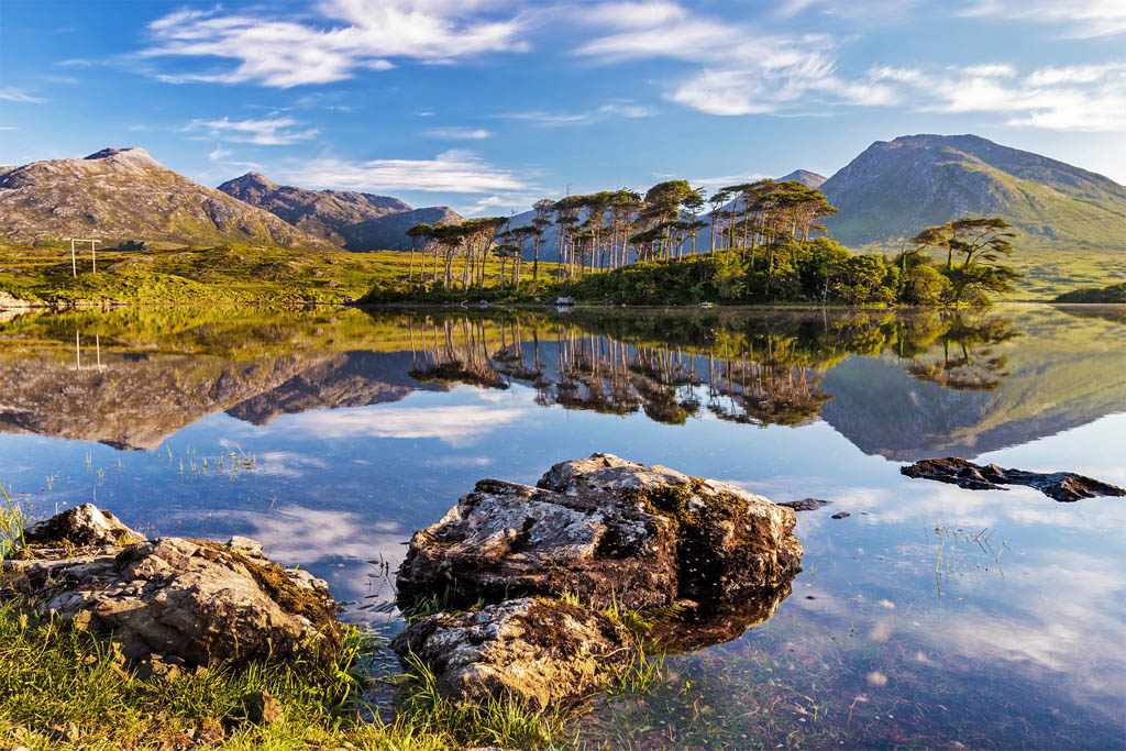 Derryclare Lough and the LUKASZ PAJORSHUTTERSTOCK Everything youve heard is - photo 3